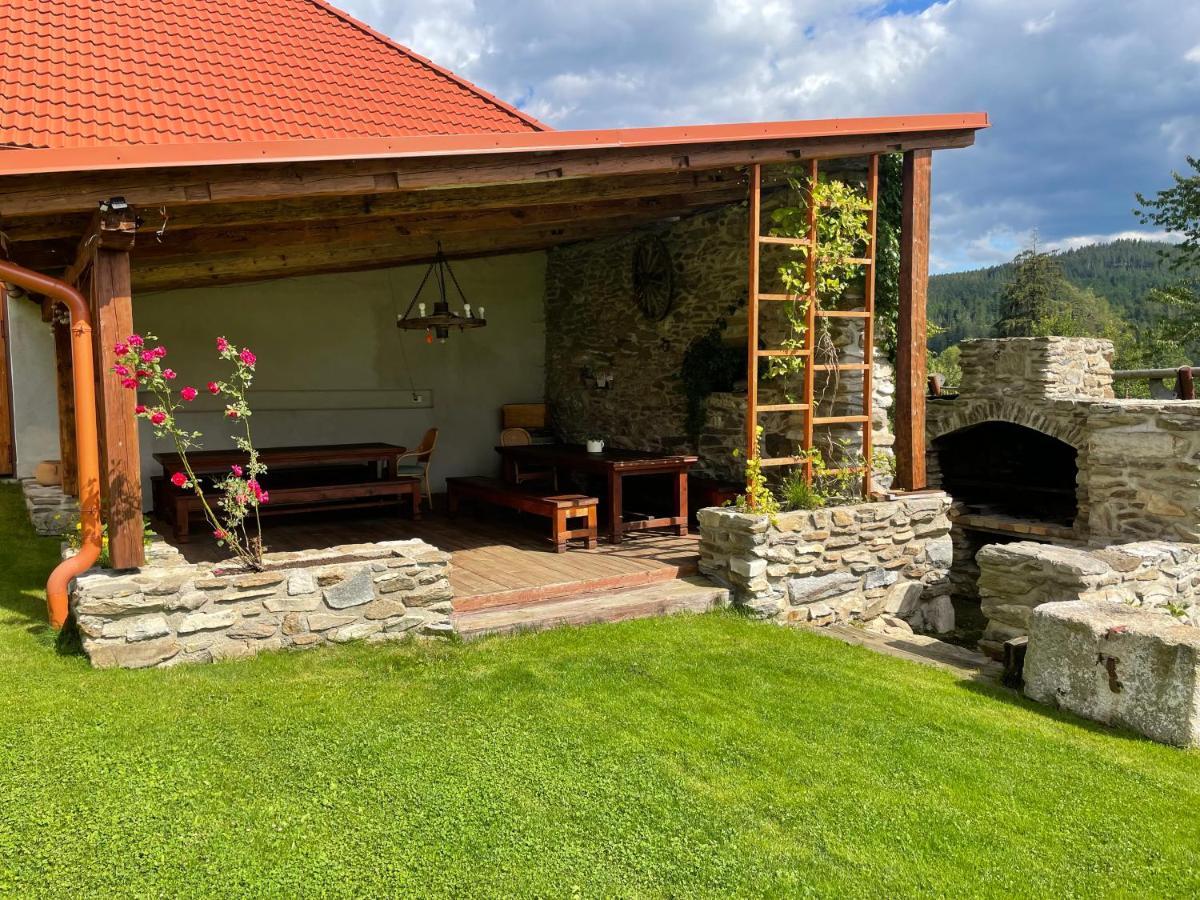 Ferienwohnung Farma Nahlov Frymburk nad Vltavou Exterior foto